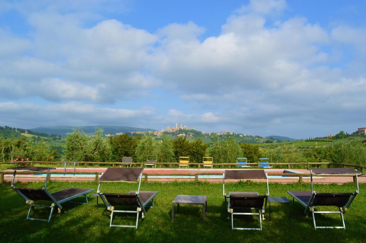 Agriturismo La Fidanza Сан Джиминяно Екстериор снимка